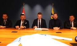 Mert Günok resmen Fenerbahçe'de