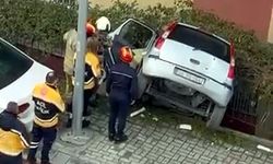 Avcılar'da kaza! Otomobil bina boşluğuna düştü