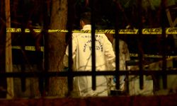 Esenyurt'ta silahlı çatışma! 3 kişi kurşunların hedefi oldu