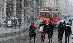 İstanbul'da kar tatili var mı? 12 Ocak 2026 Pazartesi İstanbul'da okullar tatil edildi mi? Son dakika açıklaması geldi