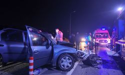 İki otomobil çarpıştı: 6 yaralı