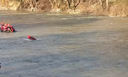 Küçük Melen taştı! Alarm verildi.