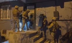 İstanbul’da iş yerine kurşun yağdı