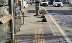 İstanbul'da otobüs durağında şok! 1 aylık bebek pusetle bulundu