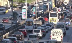 Cuma trafiği orta yoğunlukta