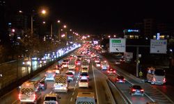 İstanbul'da trafik! Yoğunluk yüzde 90 oldu