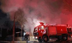 Kadıköy’de metruk binada yangın alarmı
