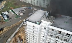 Başakşehir'de şantiye alanında yangın