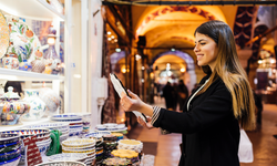 Ramazan’ın bereketi İstanbul’da hediyeleşme ile çoğalıyor!