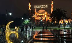 İstanbul'da ilk teravih namazı kılındı