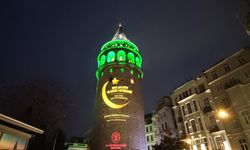 Galata Kulesi'ne ramazana özel görseller yansıtıldı