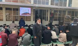 Osmanağa Camii cemaatinin ibadet çilesi