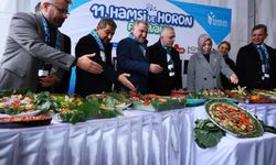 Esenler'de hamsi keyfi! 5 ton balık ve helva dağıtıldı