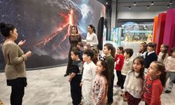 Merkezefendi Atatürk Bilim Merkezine minik öğrenciler ziyaret etti