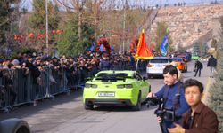 Özbekistan’da modifiyeli araç şöleni