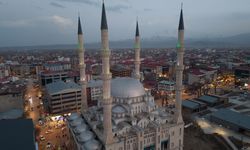 Türkiye'de ilk iftar Iğdır'da yapıldı