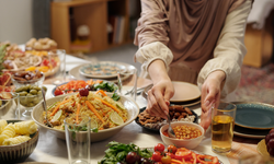 Ramazan’da gıda zehirlenmesine dikkat! Sofrayı erken kurmayın