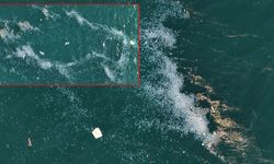 İstanbul Boğazı'nda şaşırtan kirlilik görüntüsü