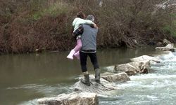 Çatalca’da dere taşkını vatandaşı zorluyor