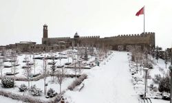 Erzurum kara gömüldü; 2004’ten sonraki en yoğun yağış