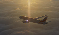 Yolcu uçağında kurşun deliği şoku!