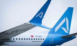 İstanbul'dan kalkan AJet uçağı acil iniş yaptı