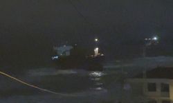 Sarıyer'de yük gemisi karaya oturdu