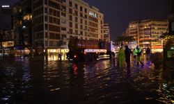 İzmir’de deniz seviyesi 85 santimetre yükseldi