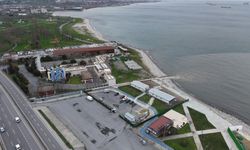 Atık sular Marmara Denizi'nin rengini değiştiriyor