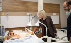 Kazada kopup 'dikilemez' denilen uzuvlar için 10 saatlik ameliyat