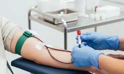 Kan vermek orucu bozar mı?