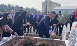 Depremin siyaseti olmaz