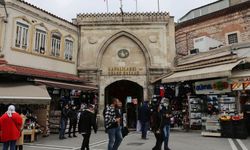 Kapalıçarşı bağlantılı para aklama ağı çökertildi