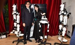 Sağlık alanında insan ile giyilebilir robotik sistemler birleşiyor