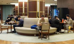 24 saat açık kütüphanede sahur ikramı