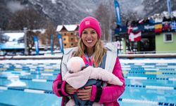 Buz Yüzücüsü Deniz Kayadelen’den  Avrupa Şampiyonası’nda çifte altın