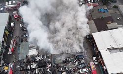 Başakşehir'de sanayi sitesinde yangın