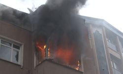 Esenler'de 4 katlı binada korkutan yangın