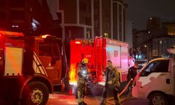 Kağıthane'de gece saatlerinde yangın