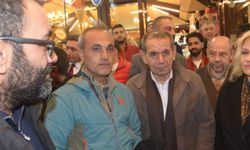 Dursun Özbek depremzedelerle iftarda buluştu