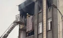 Küçükçekmece’de korkutan yangın