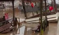 Şile'de sağanak su baskınlarına neden oldu