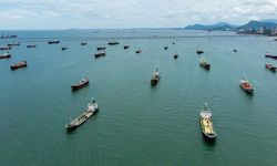 Hint tankerleri Hürmüz’ü geçti