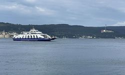 Feribot seferlerine fırtına engeli