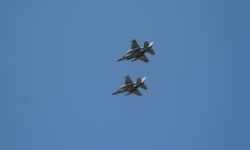 Edirne'de F-16 ve Bayraktar Akıncı'dan prova uçuşu