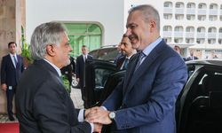 Dışişleri Bakanı Fidan, Pakistan Dışişleri Bakanı  ile bir araya geldi
