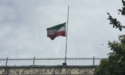 İran Başkonsolosluğu’nda bayrak yarıya indirildi