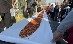 İstanbul’da dev rekor: 63 metrelik lahmacun