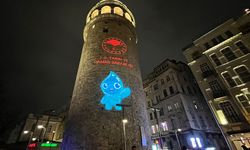 Galata Kulesi’nden anlamlı mesaj