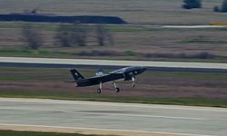 Bayraktar KIZILELMA uçuşunu başarıyla tamamladı